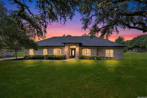 Photo of 26231 Autumn Gln, Boerne, TX 78006 (MLS # 2004740)