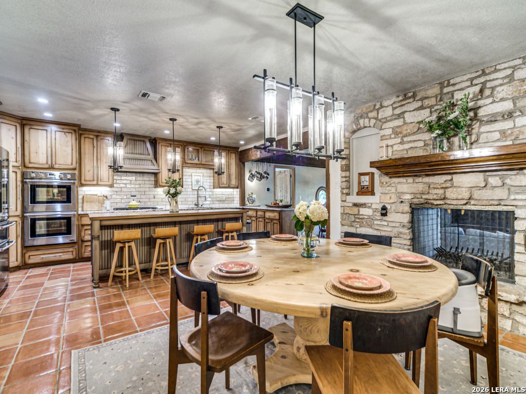 Photo of 310 Oak Park, Boerne, TX 78006 (MLS # 1943673)