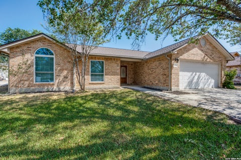 Photo of 114 CIBOLO BASIN DR, Boerne, TX 78006 (MLS # 2011707)