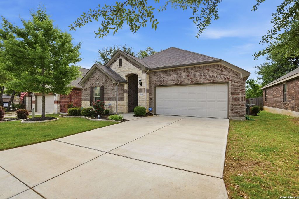 Photo of 8512 Tulocay Blanca, Boerne, TX 78015 (MLS # 1958874)