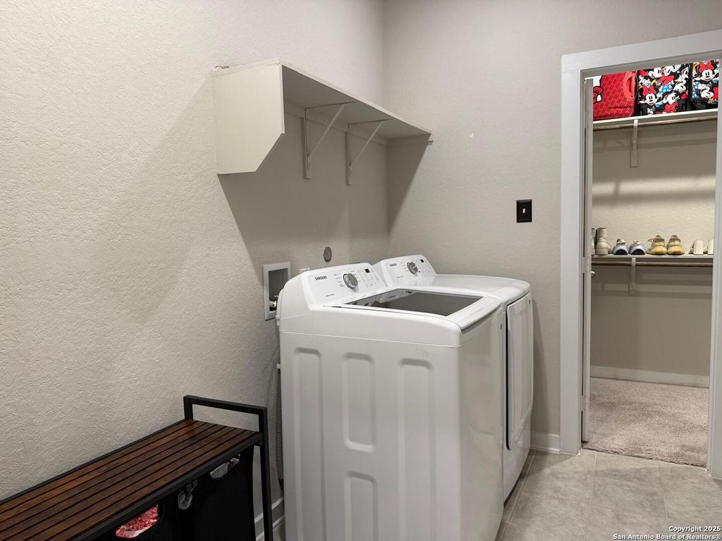 Photo of 4422 Tiger Run, San Antonio, TX 78217 (MLS # 1930120)