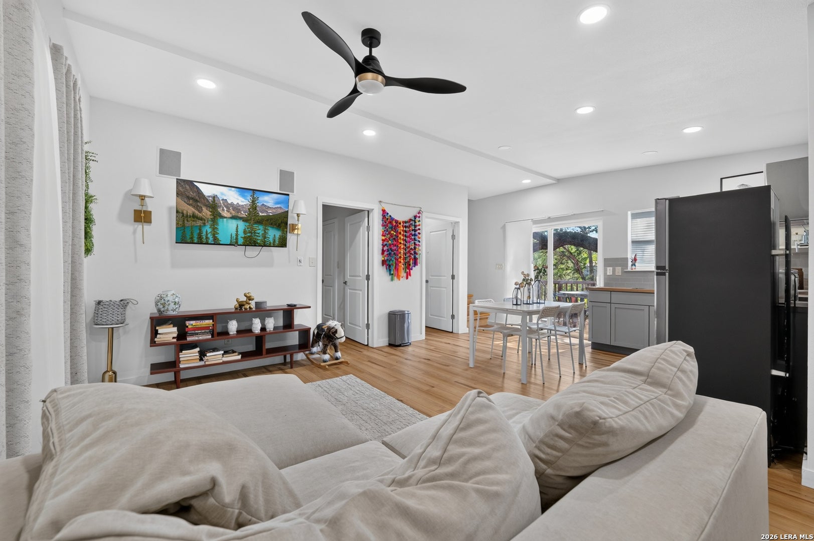 1668 Canyon Edge