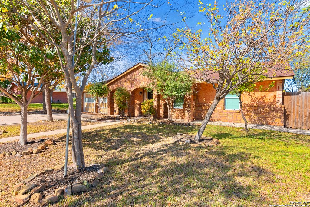 Photo of 607 Colwyn Pass, San Antonio, TX 78216 (MLS # 1887923)