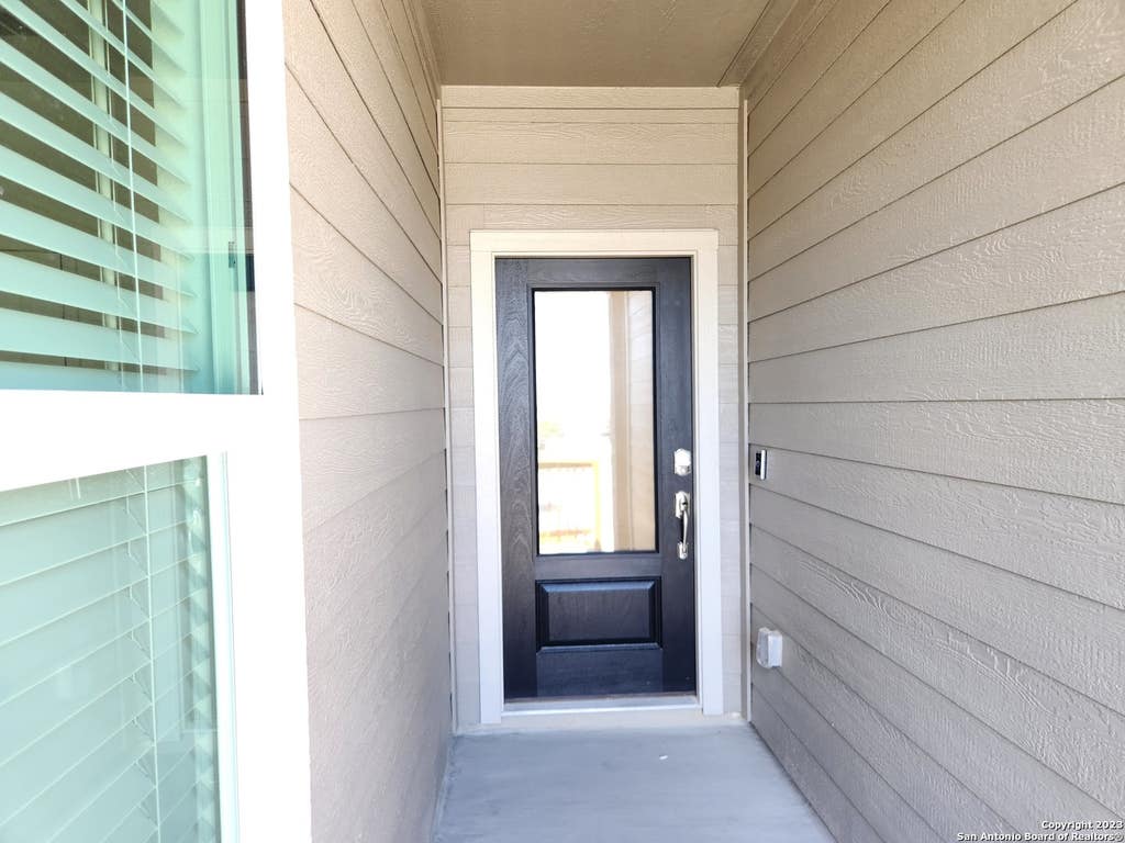 Photo of 13907 Sickle Ridge, San Antonio, TX 78252 (MLS # 2007026)