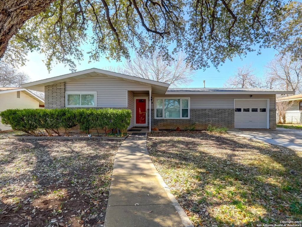 Photo of 314 Haverford, San Antonio, TX 78217 (MLS # 1849768)