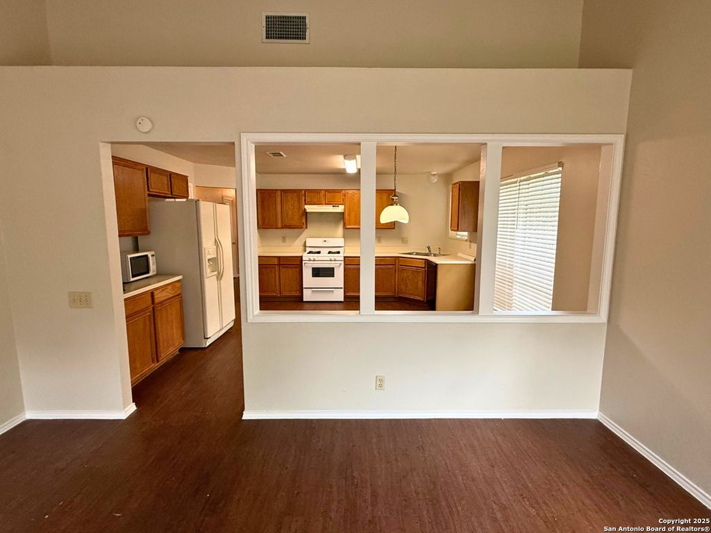 Photo of 1606 Kingsbridge, San Antonio, TX 78253 (MLS # 1876043)
