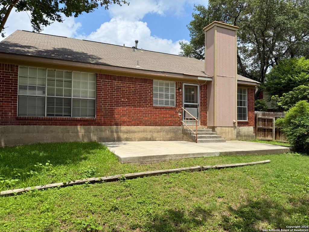 Photo of 1606 Kingsbridge, San Antonio, TX 78253 (MLS # 1876043)