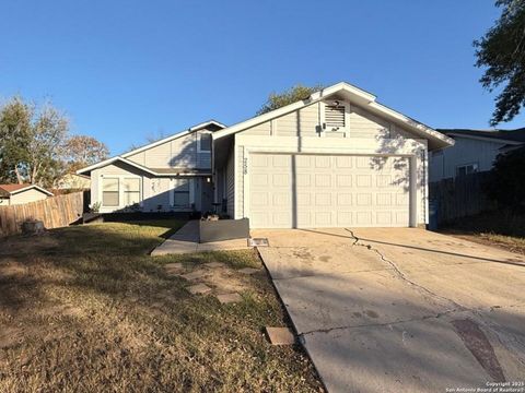 258 Burlington Dr. San Antonio TX 78245
