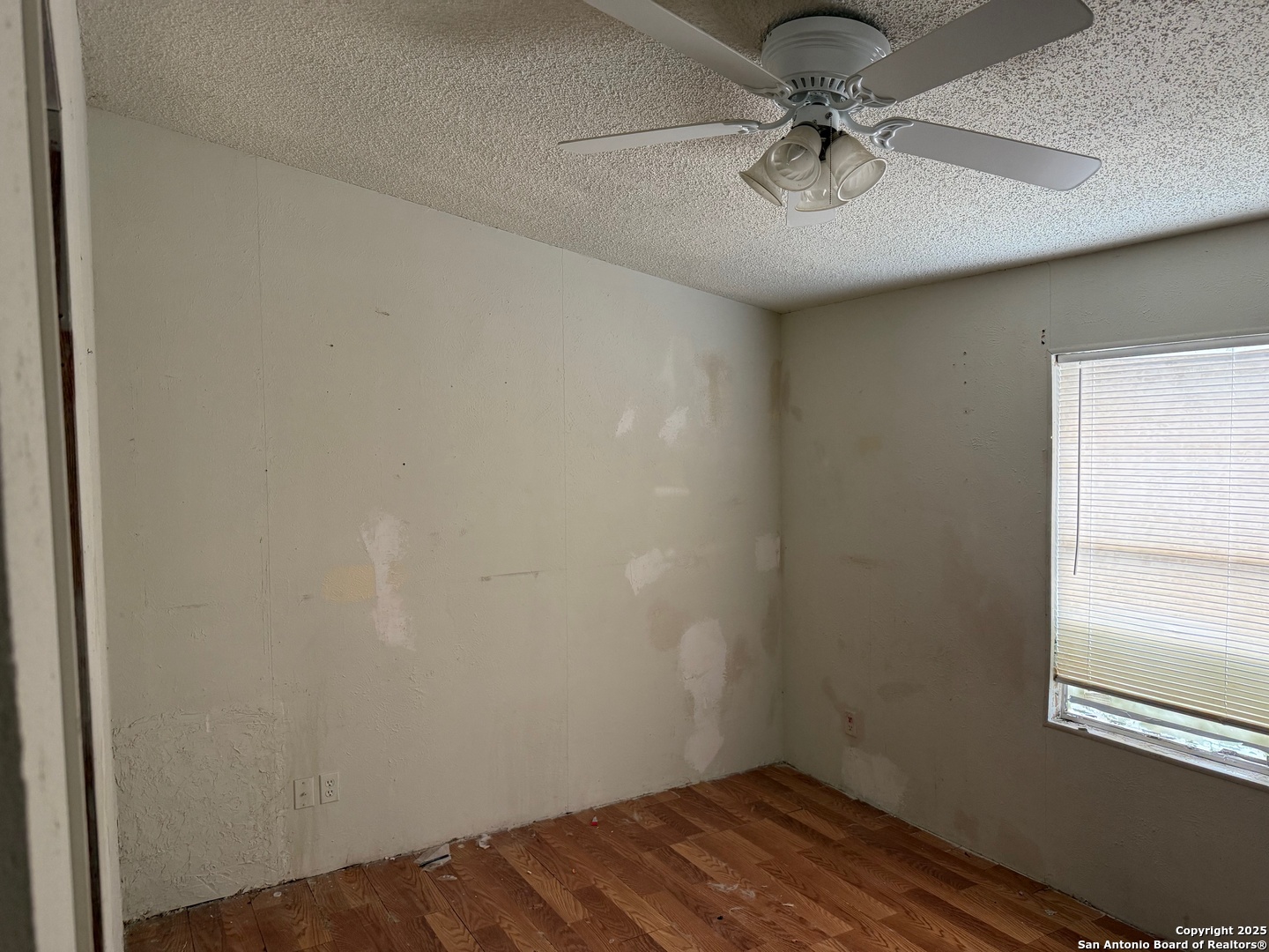 Spring Branch, Texas 78070, United States, 3 Bedrooms Bedrooms, ,2 BathroomsBathrooms,Residential,Pending,250604