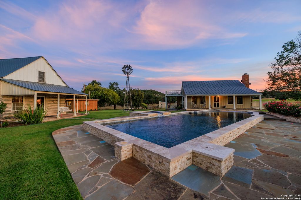 Photo of 3366 Ranch Rd 965, Fredericksburg, TX 78624 (MLS # 1927565)