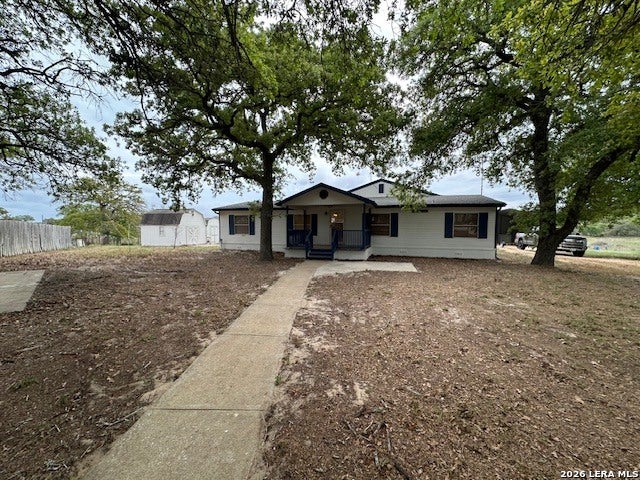 Photo of 412 LAKE DR, La Vernia, TX 78121 (MLS # 1961399)