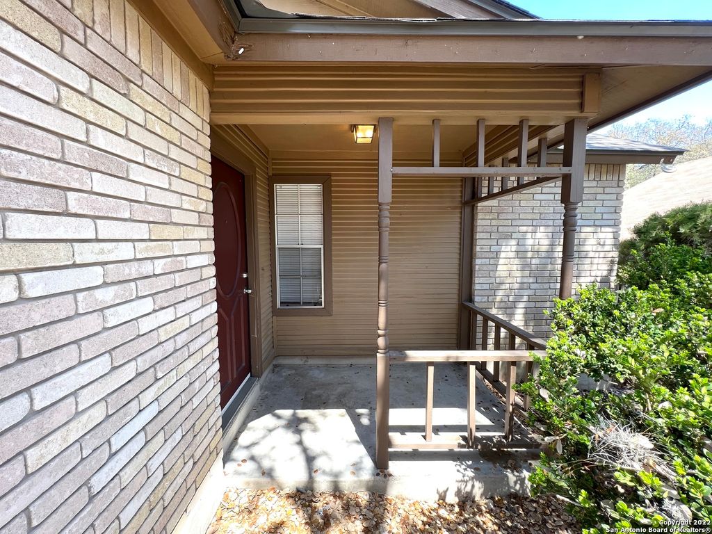 Photo of 8911 AMBER DUSK, San Antonio, TX 78250 (MLS # 1925534)