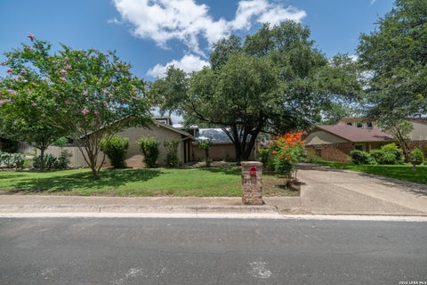 Property photo of 2927 Quail Oak St, San Antonio, TX 78232