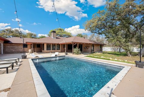 9616 Azalea Cir. Garden Ridge TX 78266