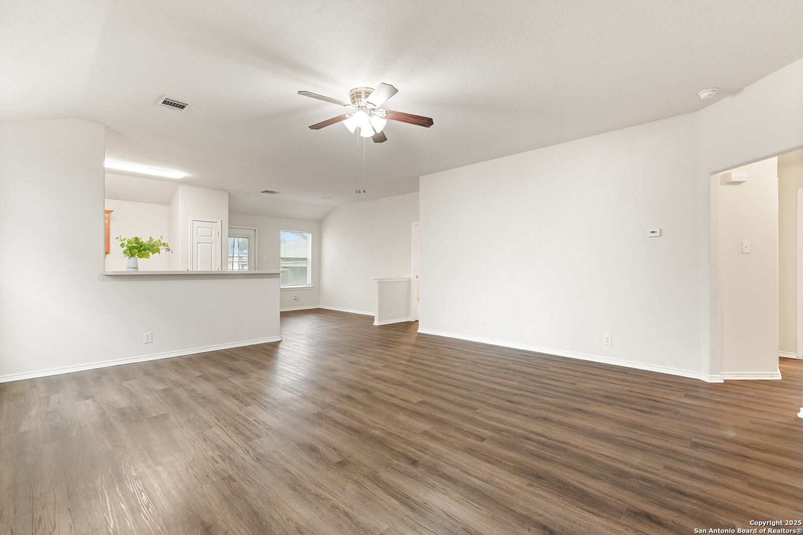 317 LONGHORN WAY
