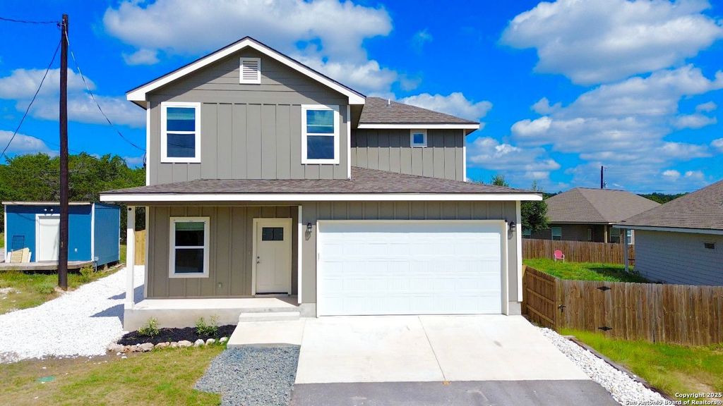 Photo of 2137 Fuller, Canyon Lake, TX 78133 (MLS # 1910191)