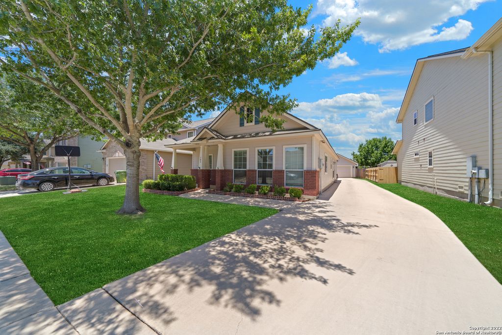 Photo of 308 RUSTIC TRL, Cibolo, TX 78108 (MLS # 1931298)