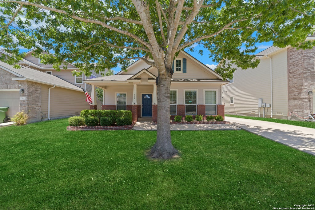 Photo of 308 RUSTIC TRL, Cibolo, TX 78108 (MLS # 1931298)