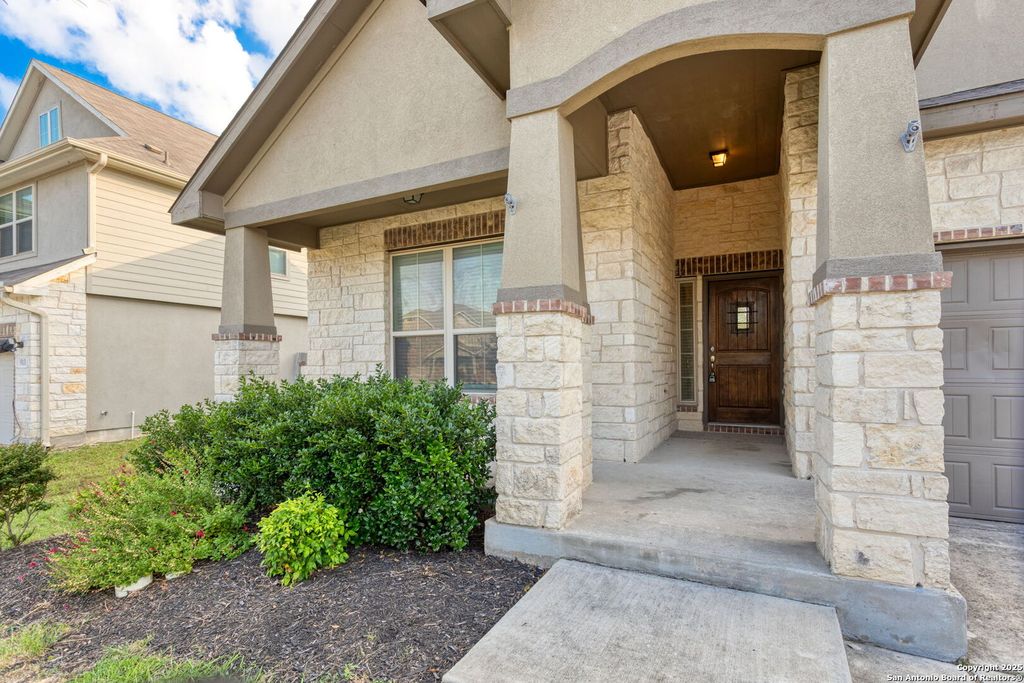 Photo of 601 Saddle Villa, Cibolo, TX 78108 (MLS # 1879045)