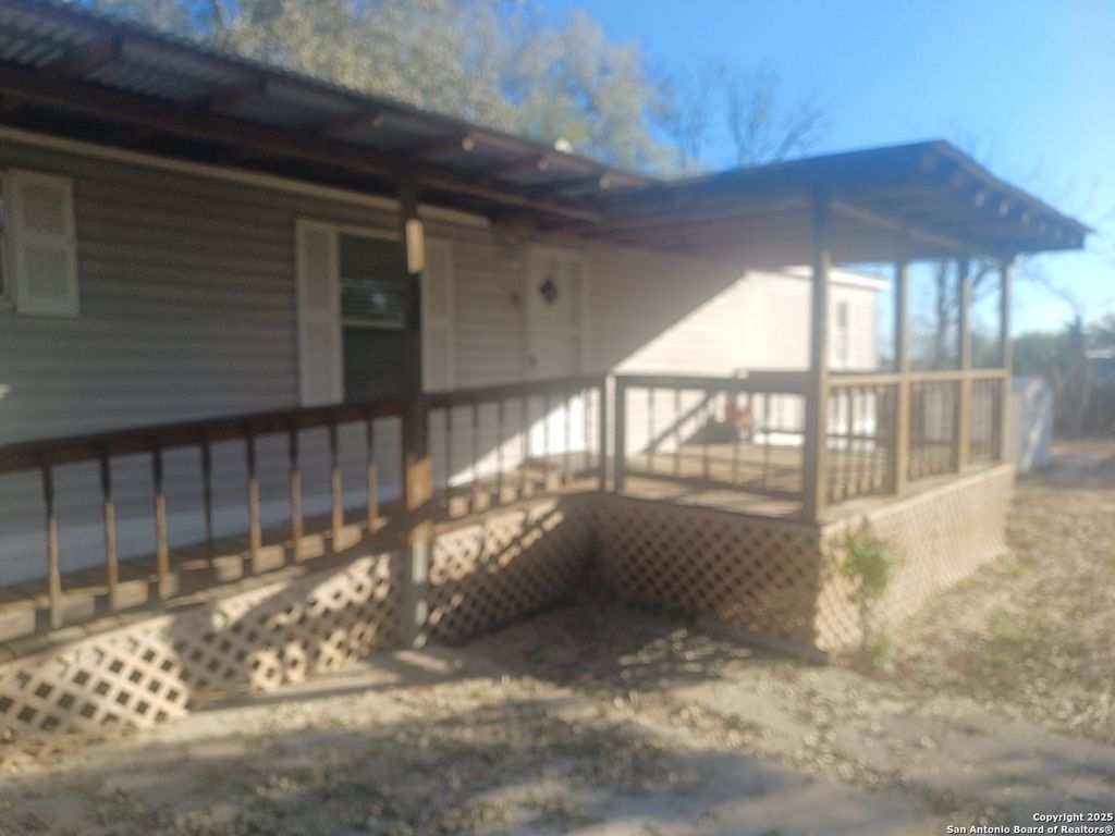 Photo of 400 Dr., Pleasanton, TX 78064 (MLS # 1919985)
