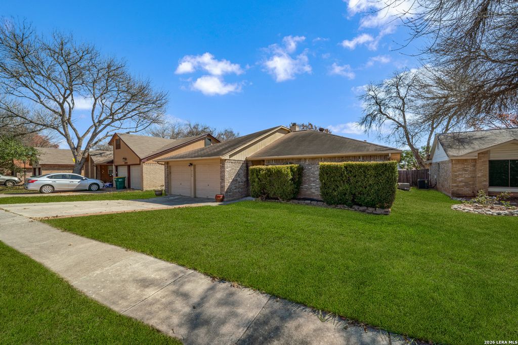 Photo of 8120 Forest Dawn, Live Oak, TX 78233 (MLS # 1939866)