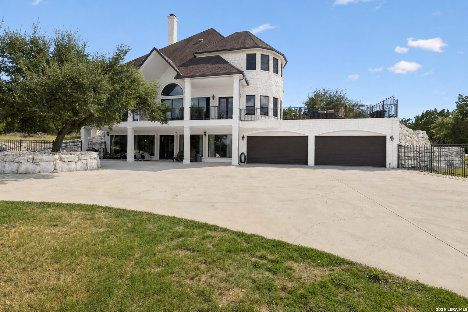 261 COVENEY TRL