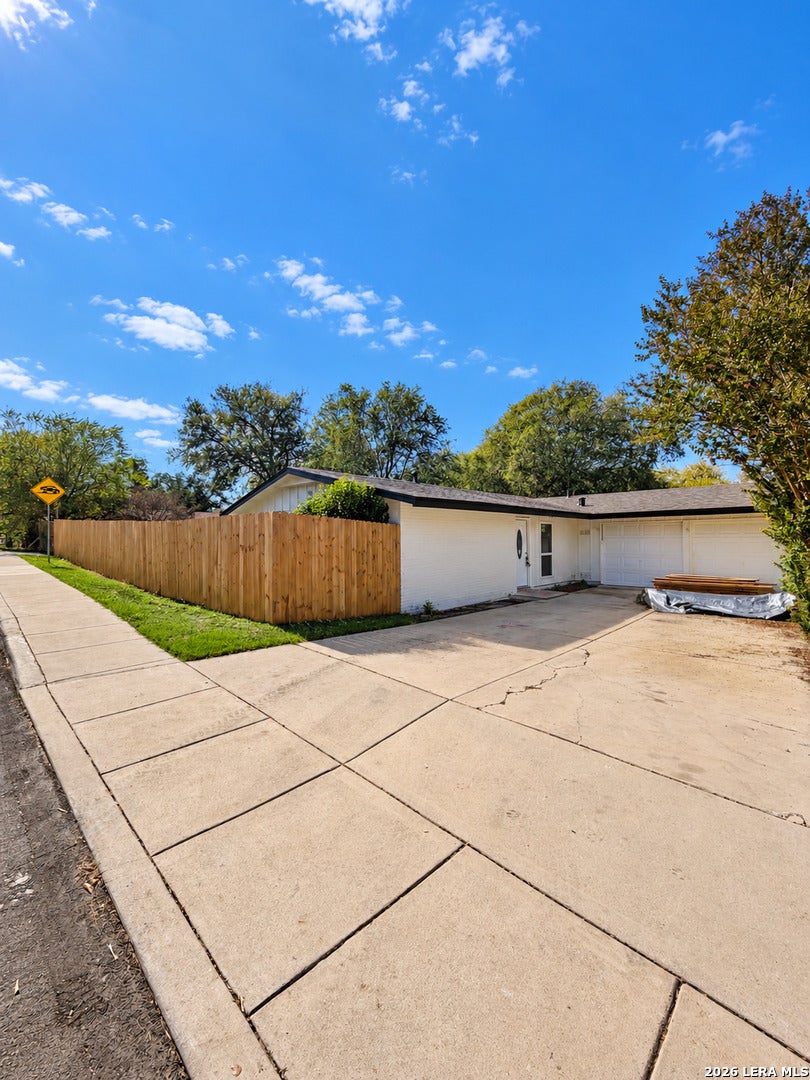 Photo of 4434 Avenida Prima, San Antonio, TX 78233 (MLS # 2024120)