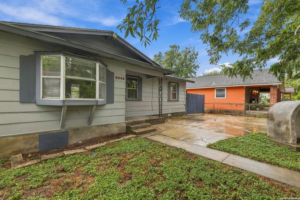 Photo of 6542 TAHOKA ST, San Antonio, TX 78227 (MLS # 2018318)