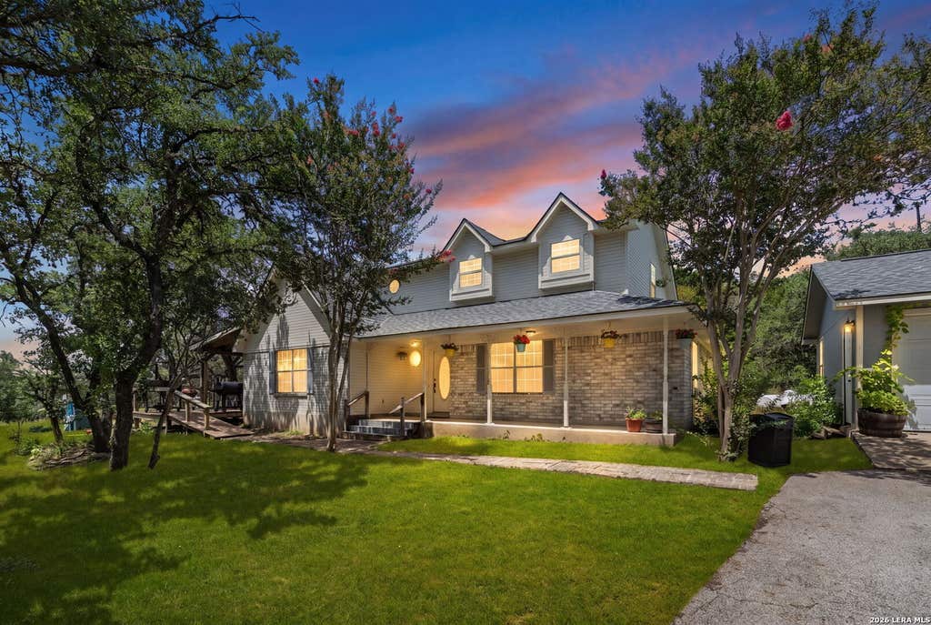 Photo of 21509 MONARCH PASS, San Antonio, TX 78255 (MLS # 1992406)