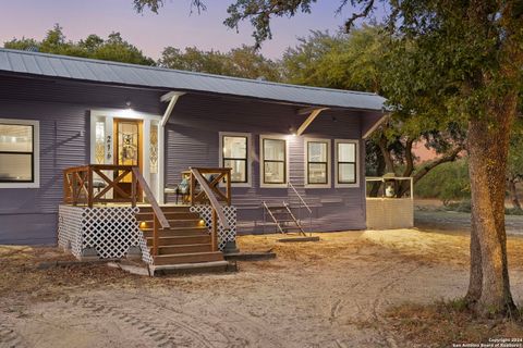 A home in Natalia