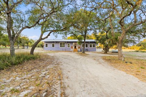 A home in Natalia