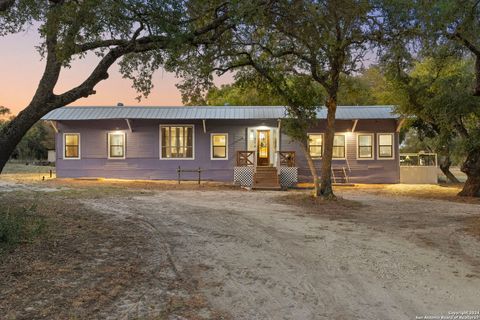 A home in Natalia