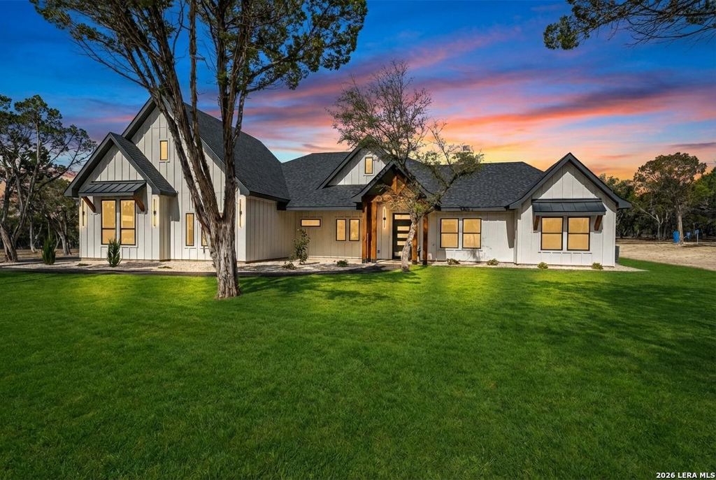 Photo of 1271 View Ridge, Pipe Creek, TX 78063 (MLS # 1944535)