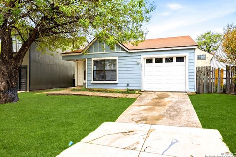 4015 SUN HARBOUR San Antonio TX 78244