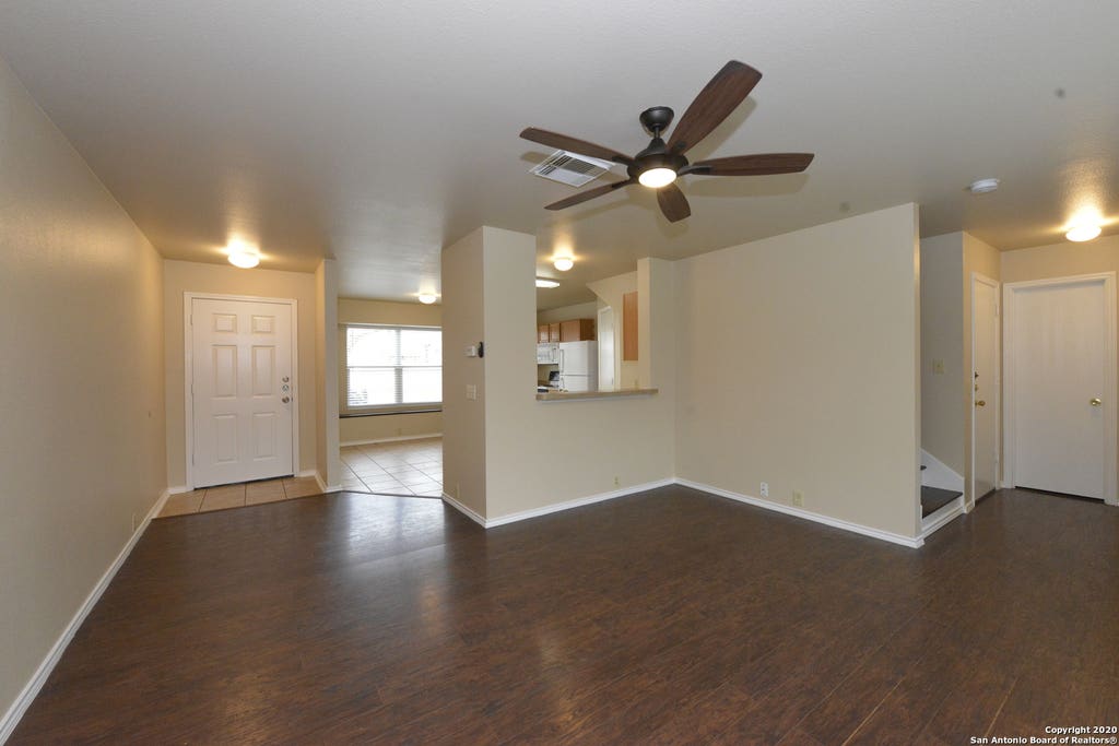 Photo of 5610 TIMBER HVN, San Antonio, TX 78250 (MLS # 1993654)