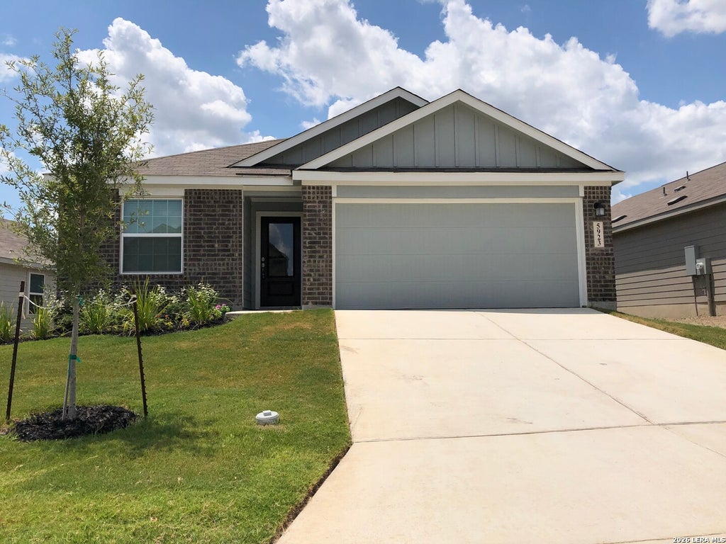 Photo of 5923 SUNSHINE SMT, Converse, TX 78109 (MLS # 2020105)