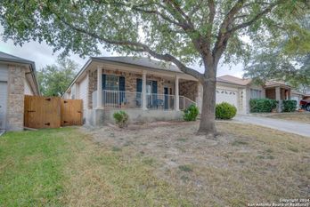 Single Family Residence at 462 Bobcat Hollow