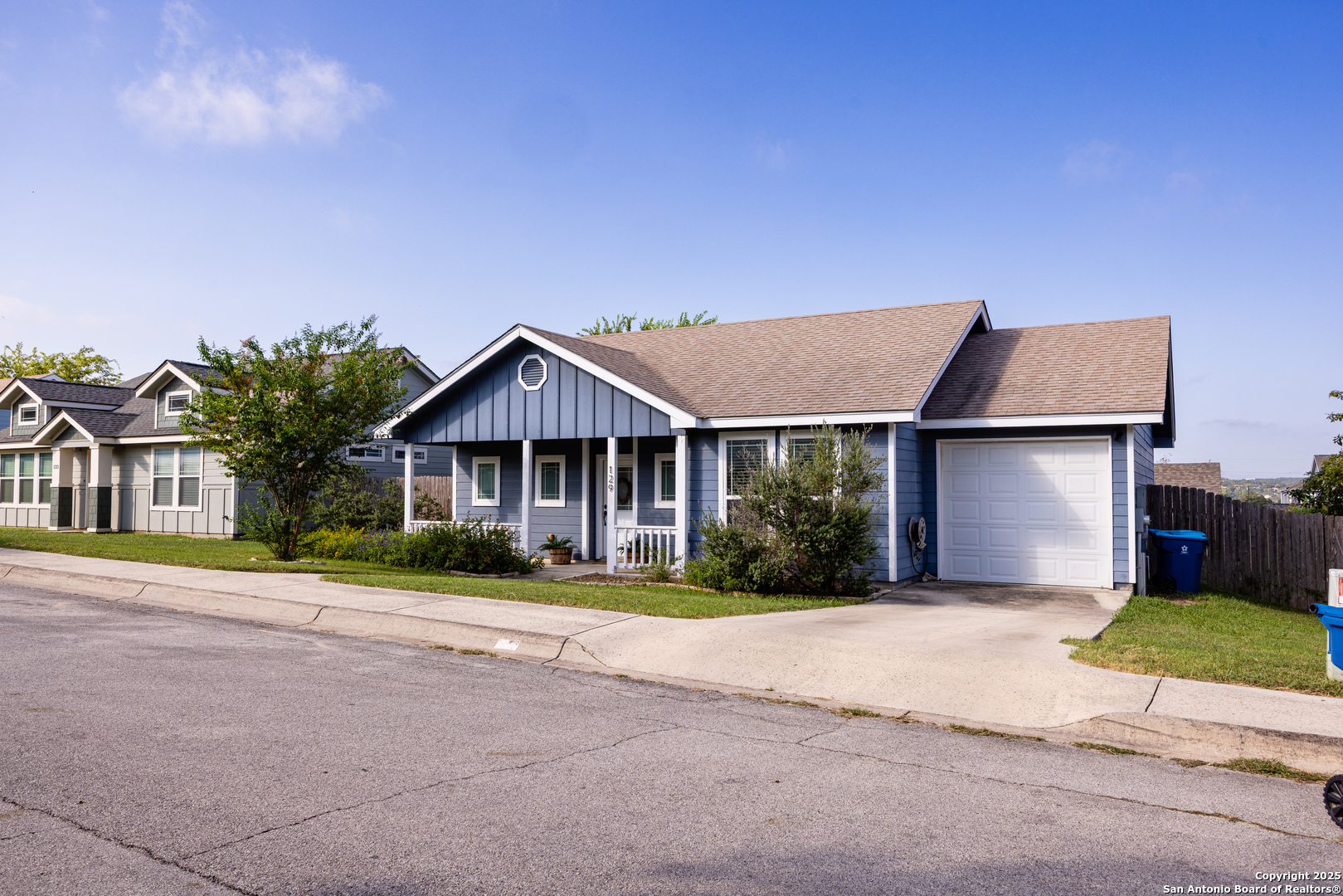 129 N jasper