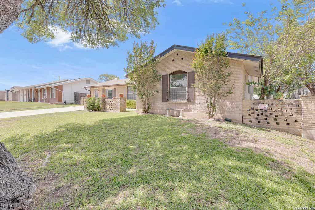 Photo of 5535 Cool Valley St, San Antonio, TX 78242 (MLS # 1973686)