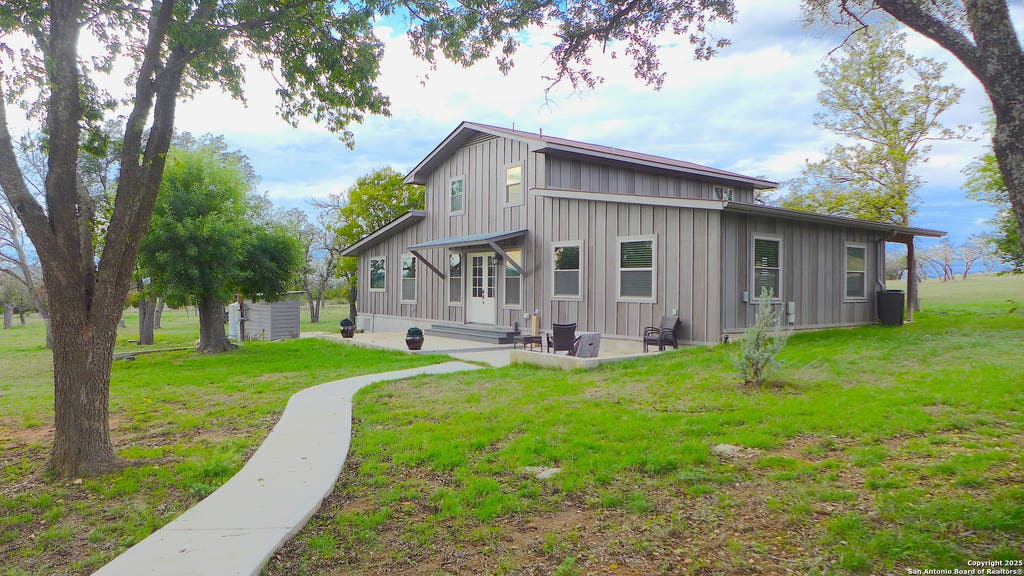 Photo of 234 Mill Dam, Comfort, TX 78013 (MLS # 1940339)