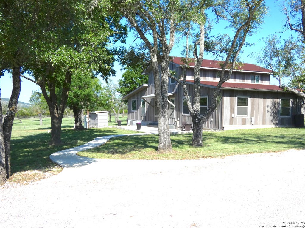 Photo of 234 Mill Dam, Comfort, TX 78013 (MLS # 1940339)