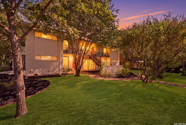 1157 GARRATY RD APT C, TERRELL HILLS, TX 78209 - Image 79b4a37d9d24b8ff1d8b0f7e09b1d261/1893483924