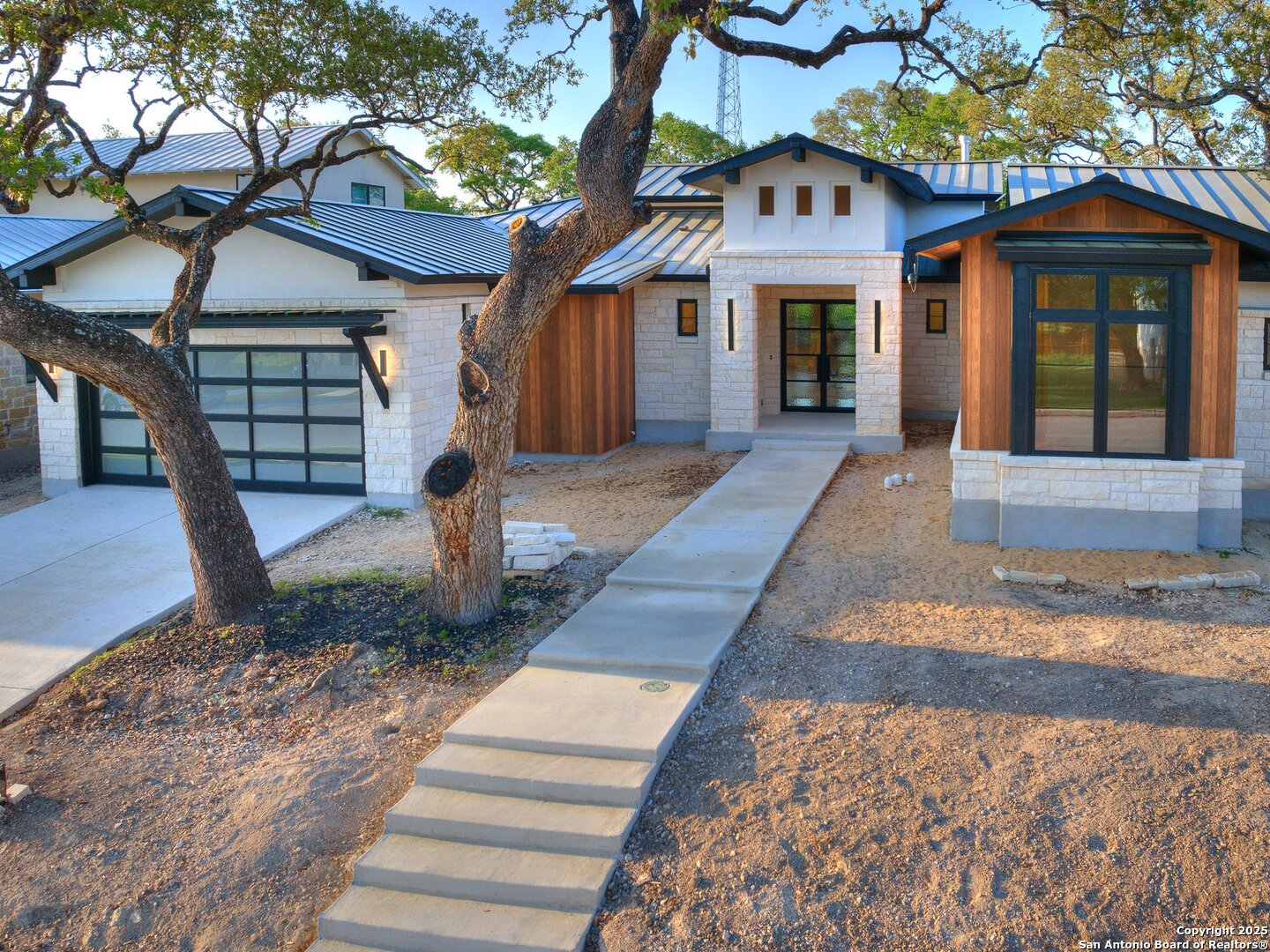 116 Chama Dr