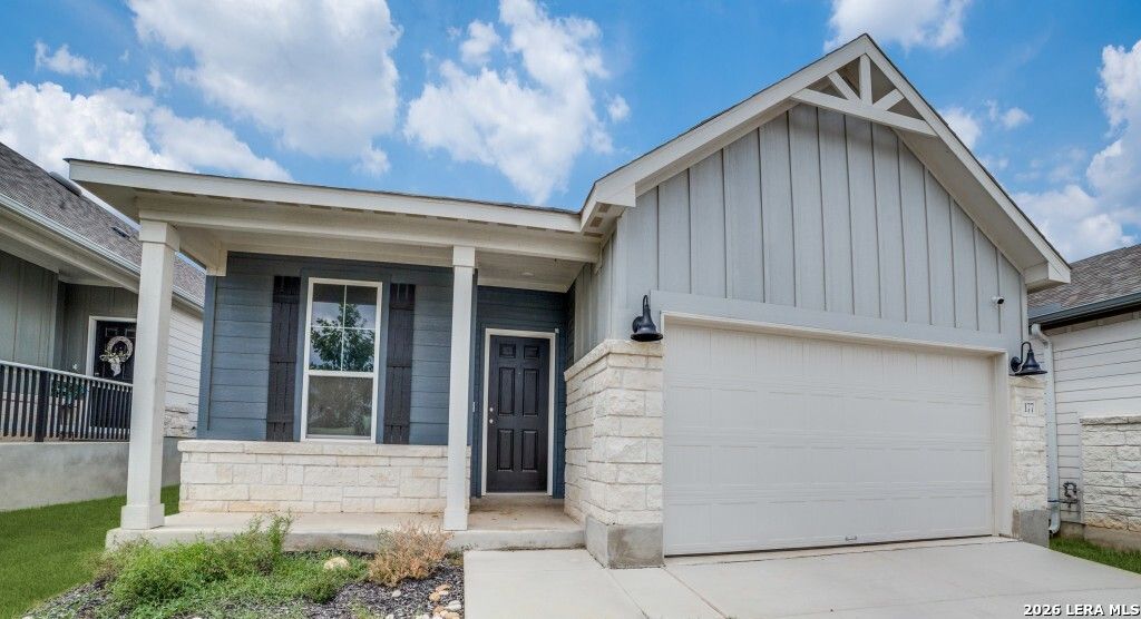 Photo of 177 Acorn, Boerne, TX 78006 (MLS # 1941636)