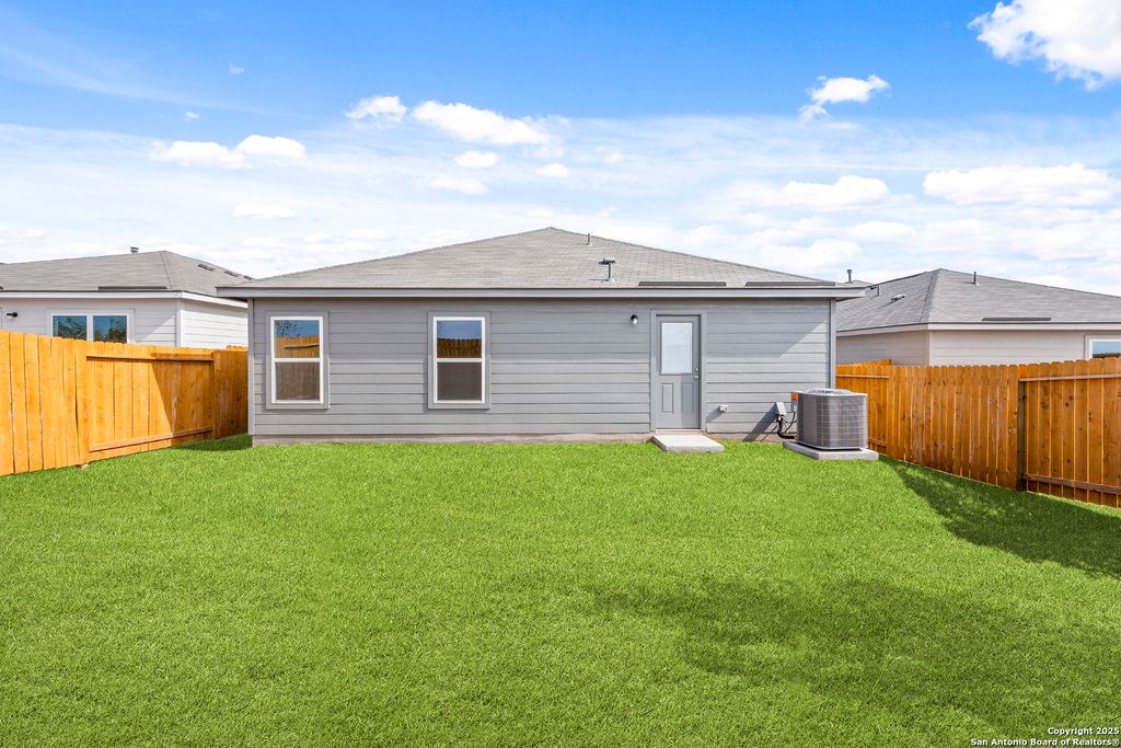 Photo of 15038 Telfaire Meadow, Von Ormy, TX 78073 (MLS # 1930247)