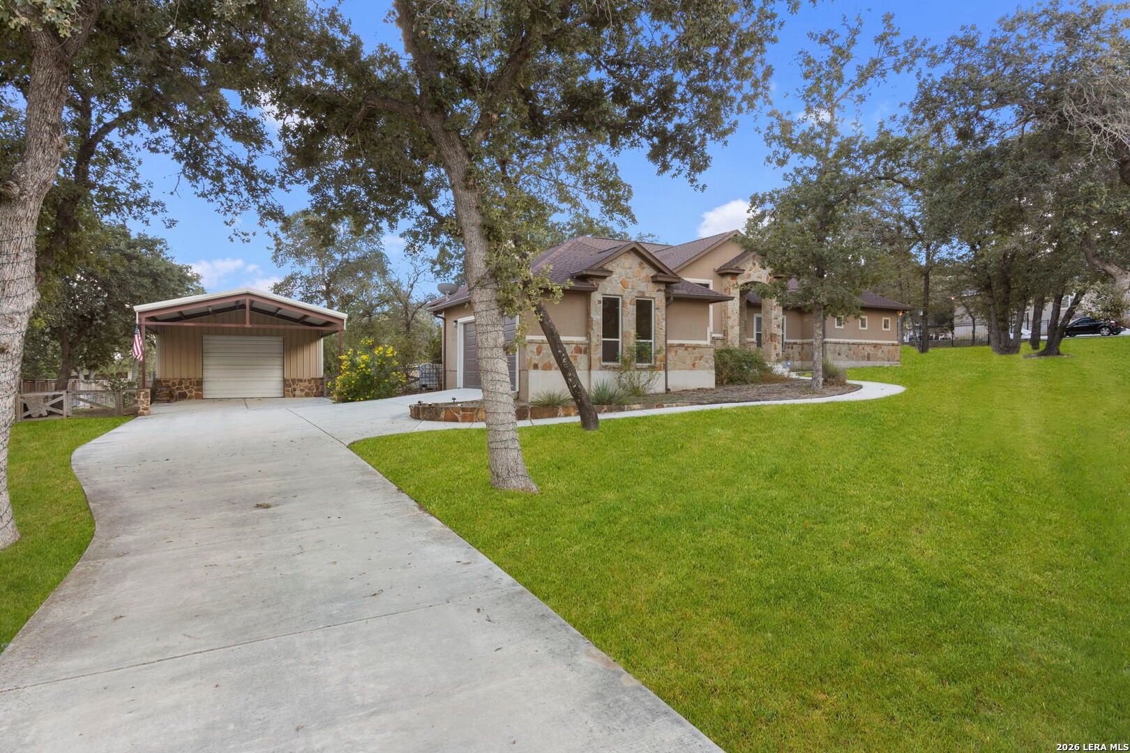 116 Hidden Forest DR