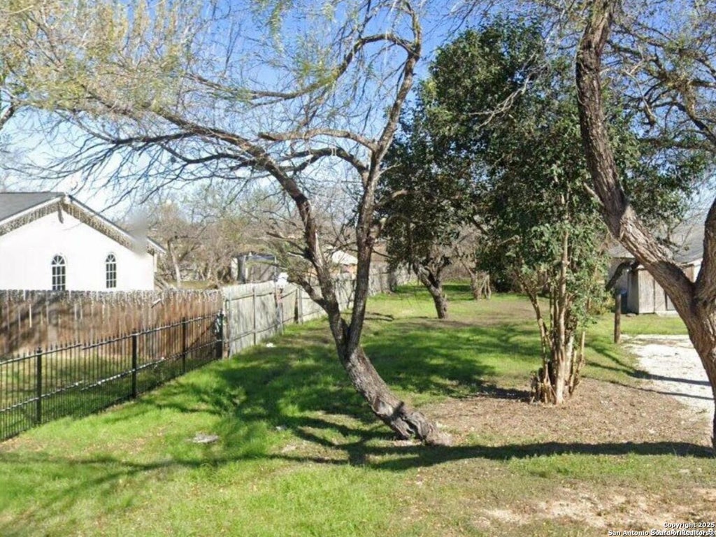 Photo of 8530 Wilma Jean, San Antonio, TX 78224 (MLS # 1883685)