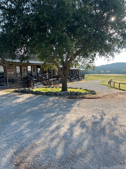 4664 rocky Blanco TX 78606