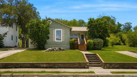 Property photo of 276 Claremont Ave, San Antonio, TX 78209