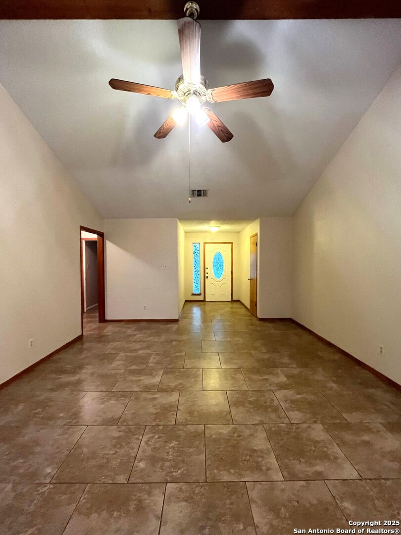 New Braunfels, Texas 78130, United States, 3 Bedrooms Bedrooms, ,2 BathroomsBathrooms,Residential,Active,211868